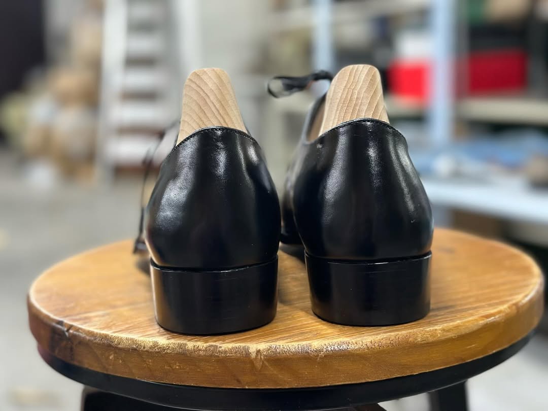 ARISTO - BLACK PATINA FINISH CAP TOE OXFORD LACEUP