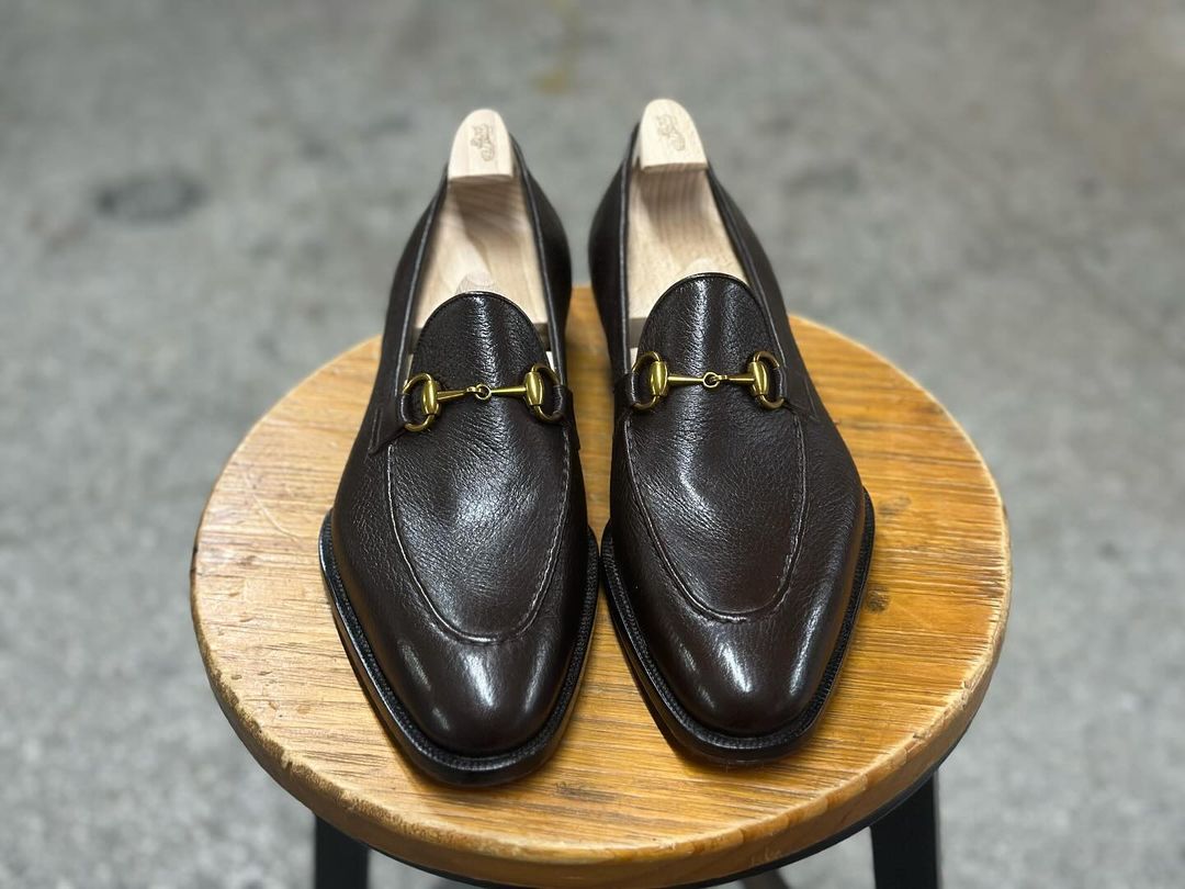 SIENNA - BROWN MILLED HORSEBIT LOAFERS