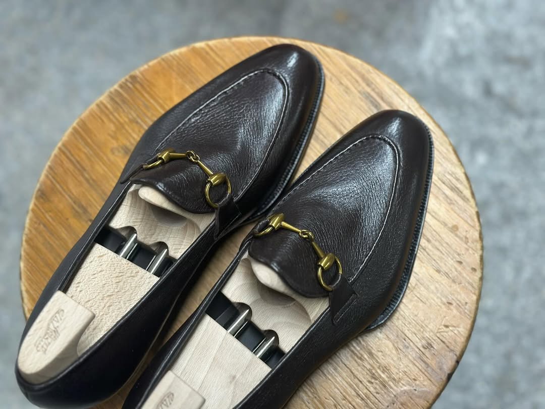 SIENNA - BROWN MILLED HORSEBIT LOAFERS