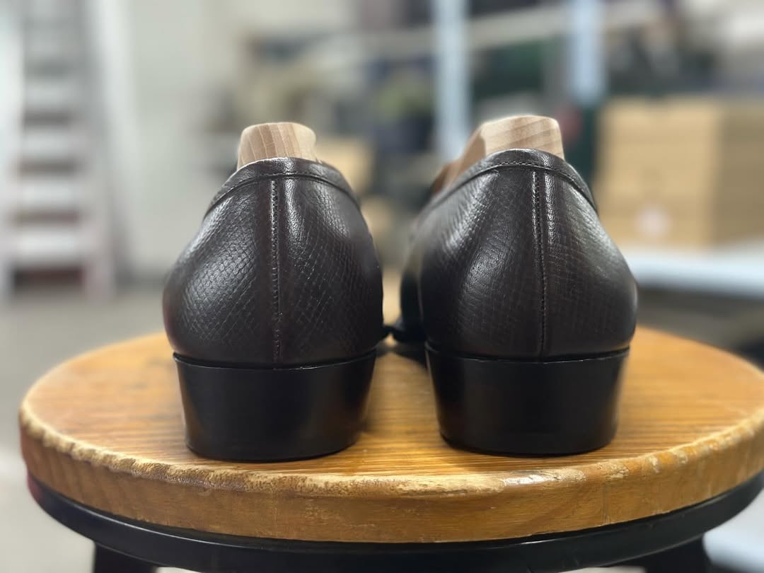 SIENNA - BROWN MILLED STRAPPED LOAFERS