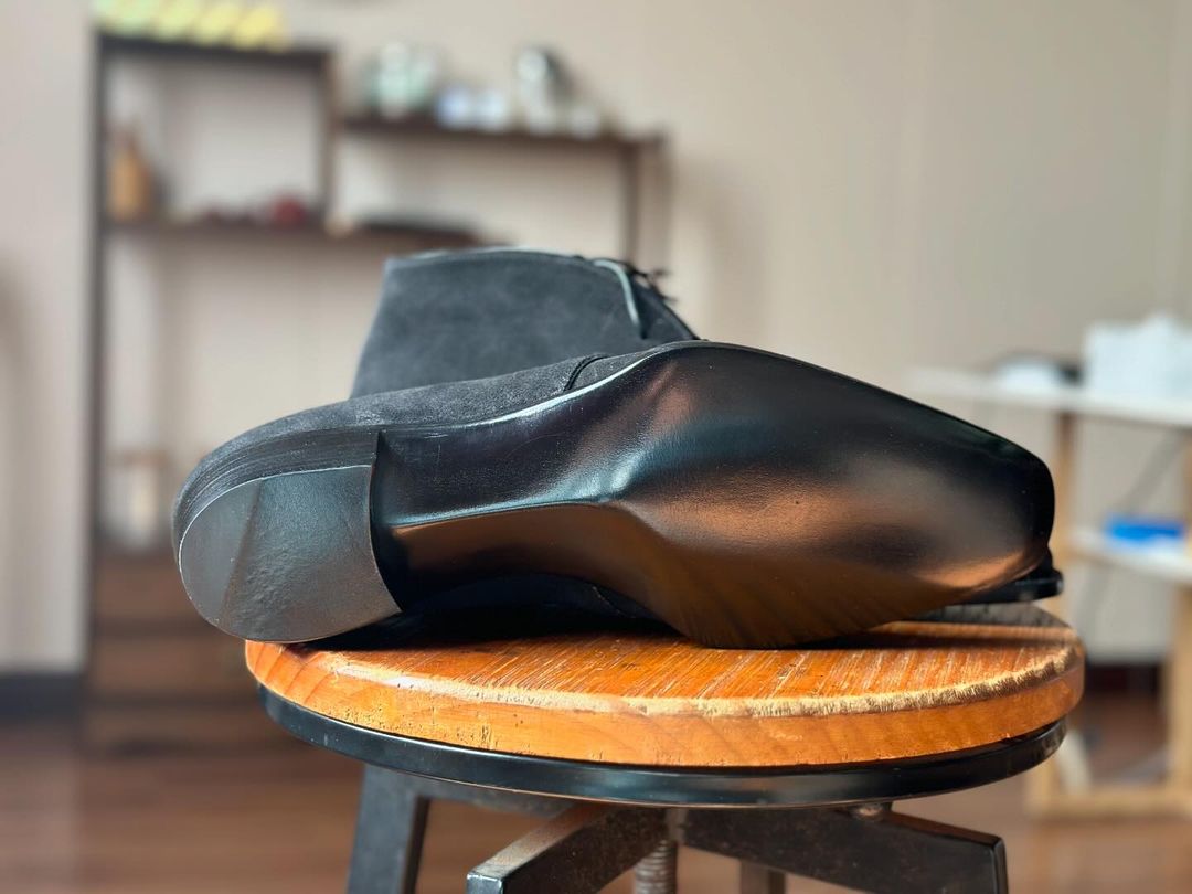 SHADOWWALK - BLACK CHUKKA BOOTS