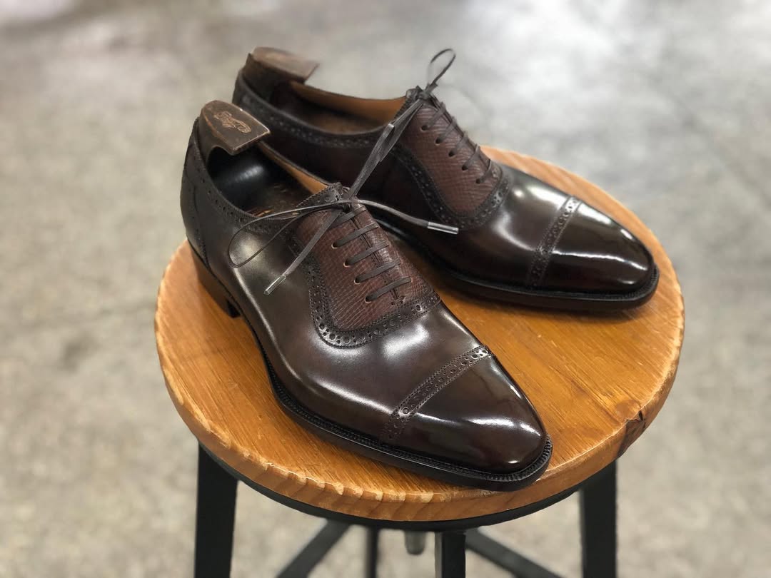ADELAIDE - LUXURY BROWN OXFORD LACEUP