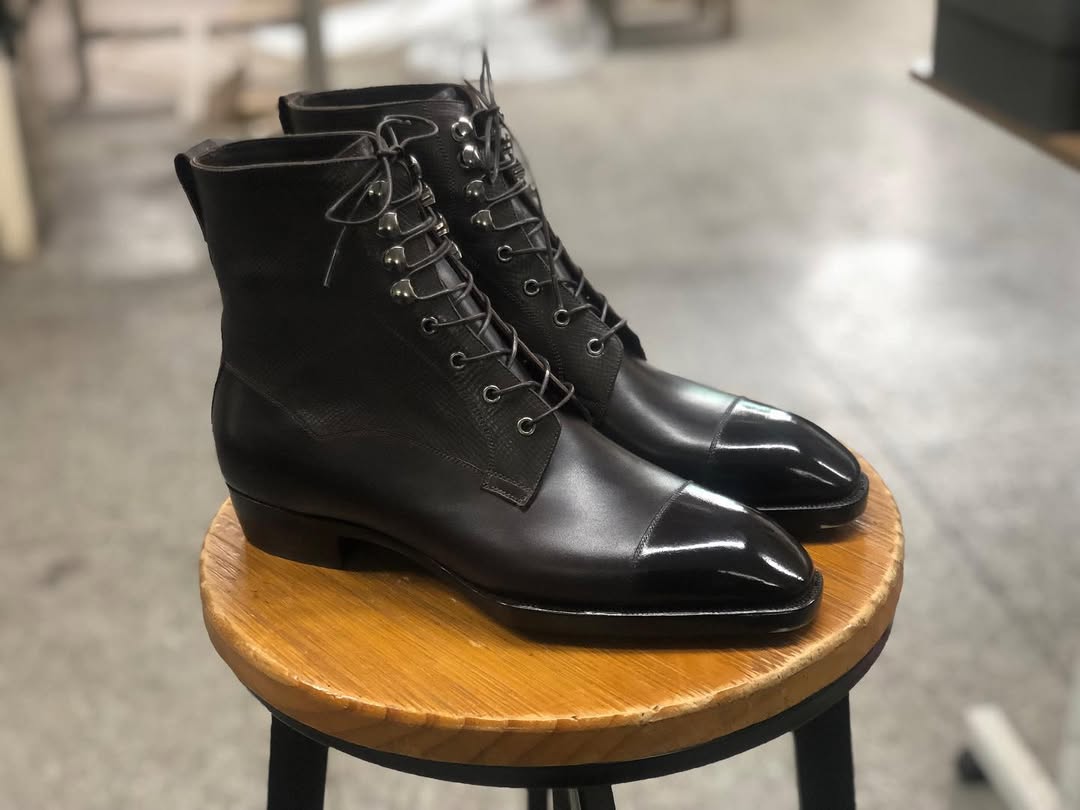 MONTCLAIR - PREMIUM BROWN LACEUP BOOT